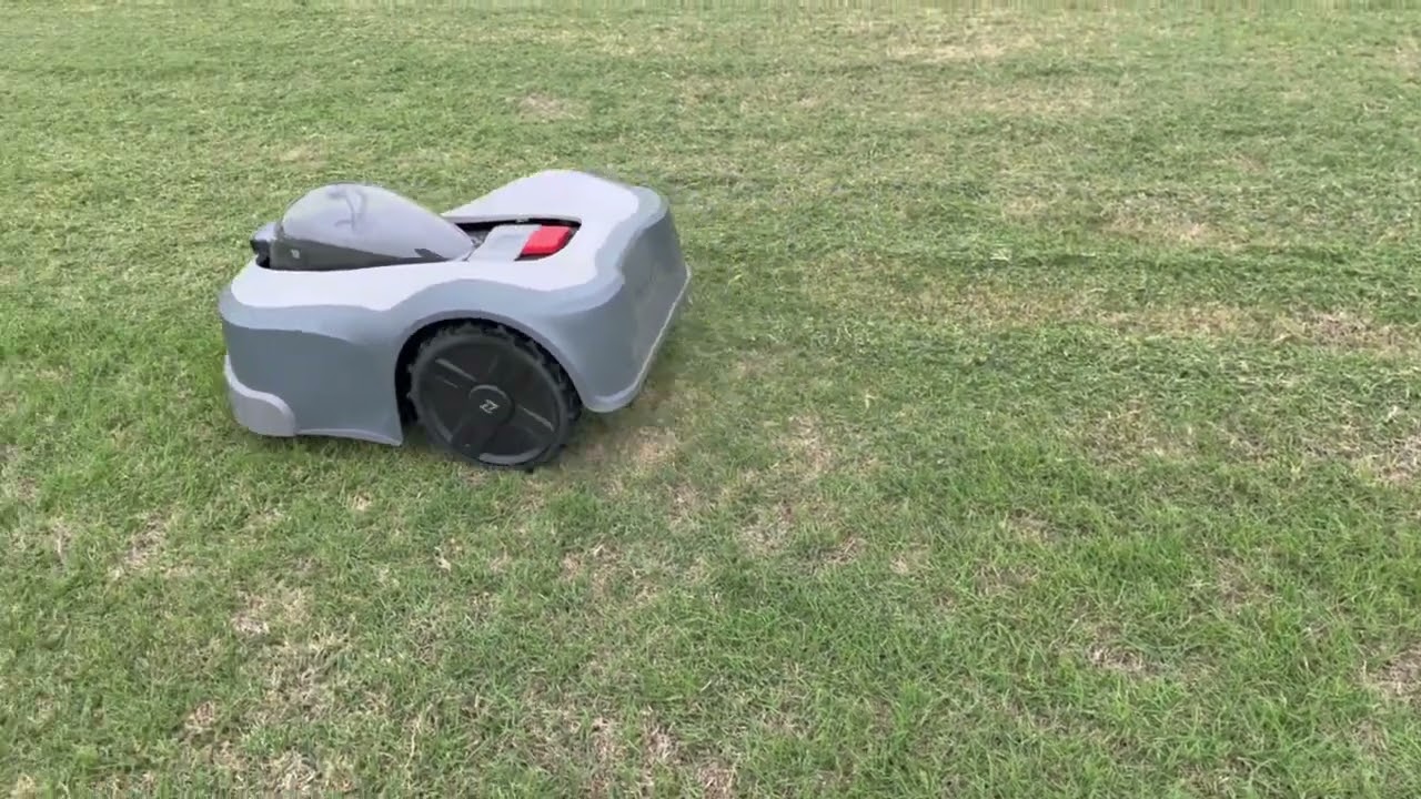 The Novabot N2000 Robotic lawn Mower in action