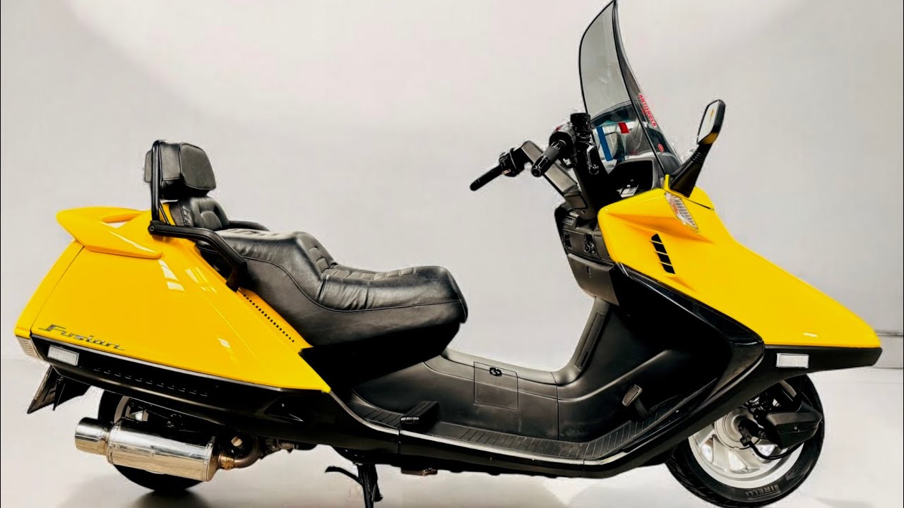 Honda Helix (Fusion) 250cc. รถทะเบียนแท้ สีเหลือง จัดทรงแต่งมาสวย เป็นรุ่นล้อแม๊กแล้ว แต่ง ชิวGivi
