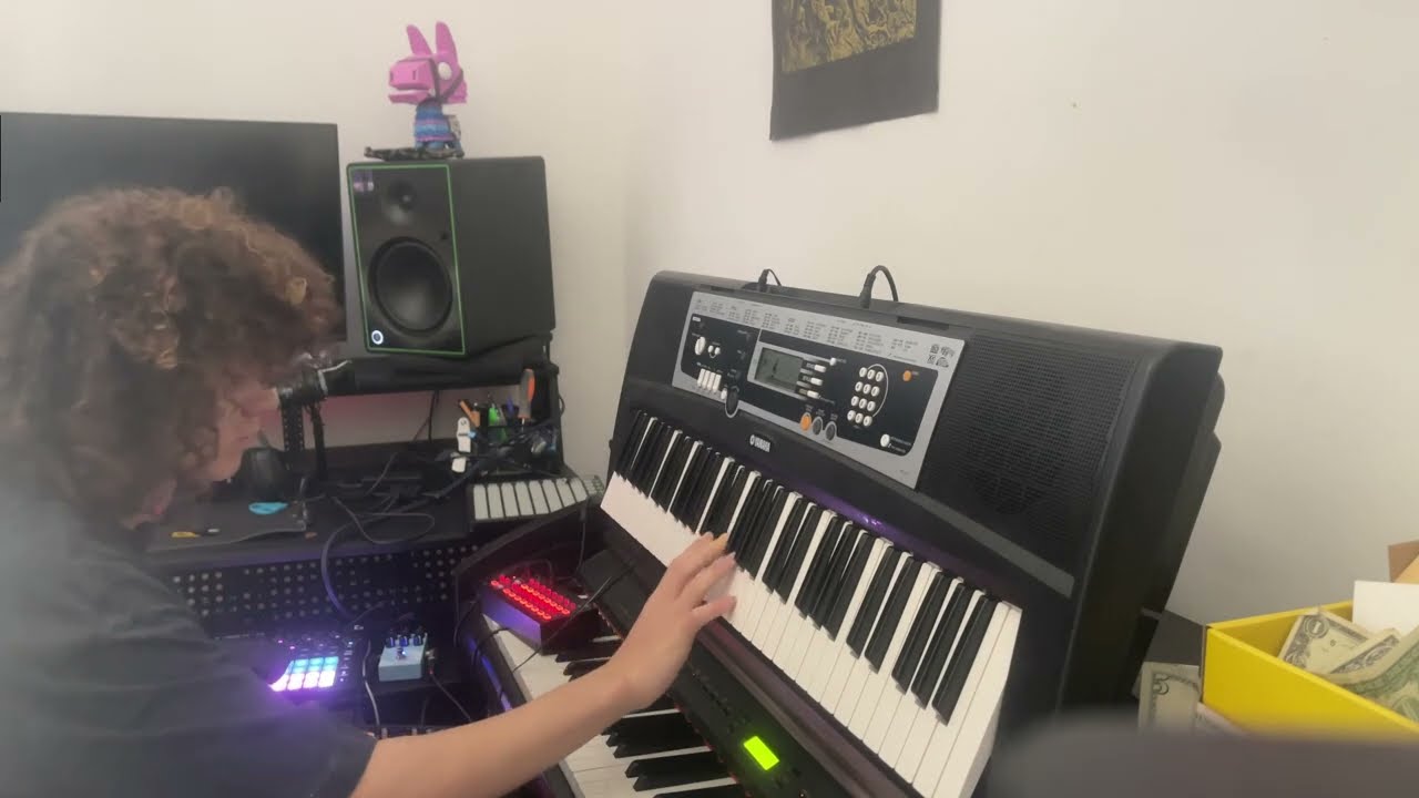 french kid makes music