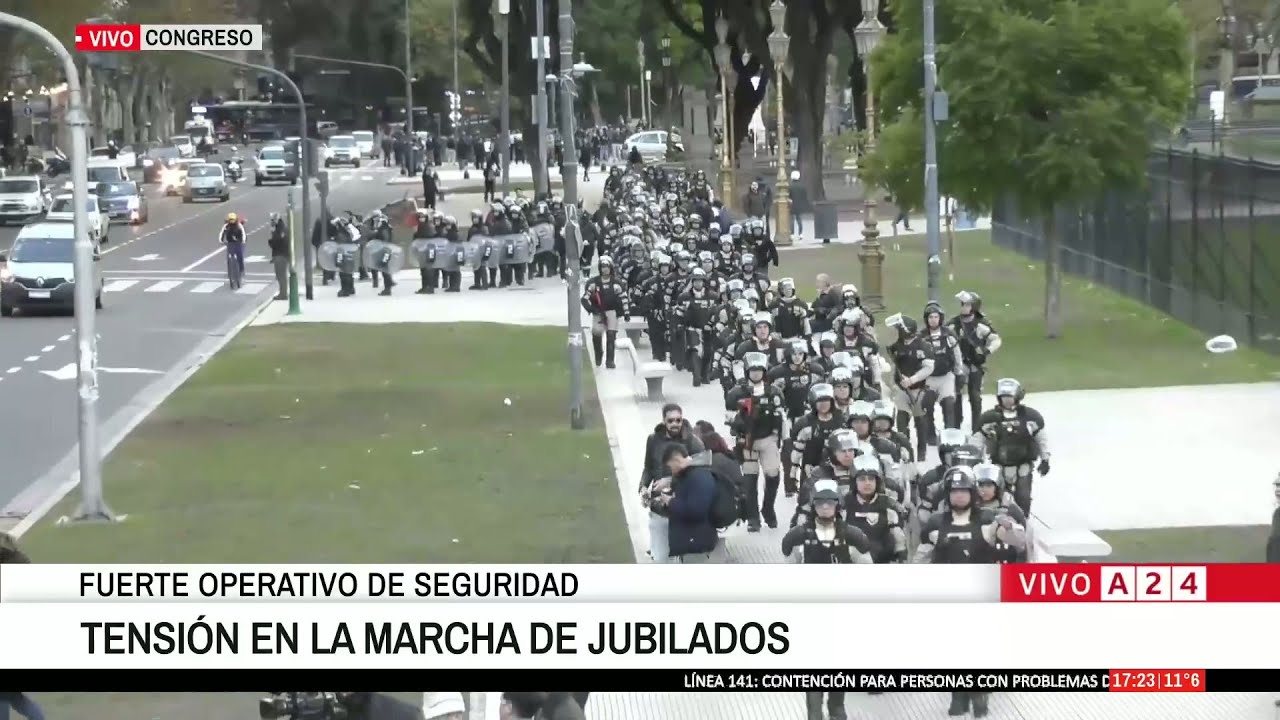 🔴TENSIÓN EN LA MARCHA DE JUBILADOS: RIGE EL PROTOCOLO ANTIPIQUETES