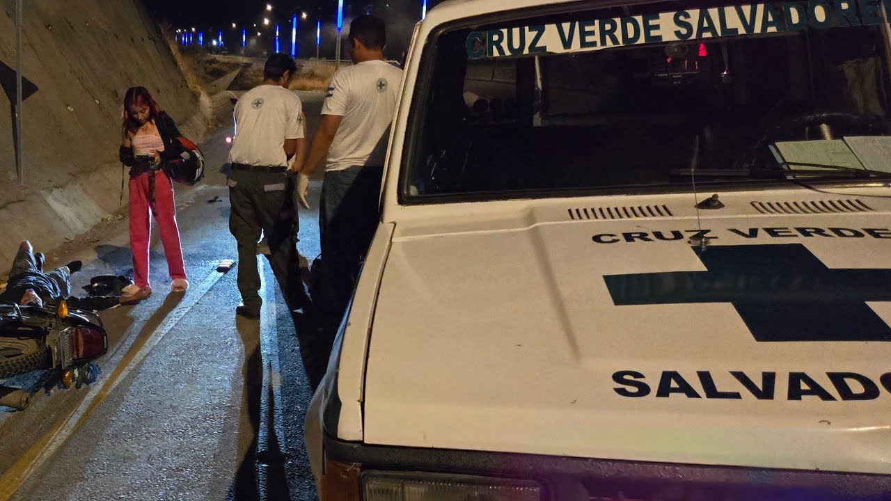 UNA NOCHE CON LA CRUZ VERDE #elsalvador 