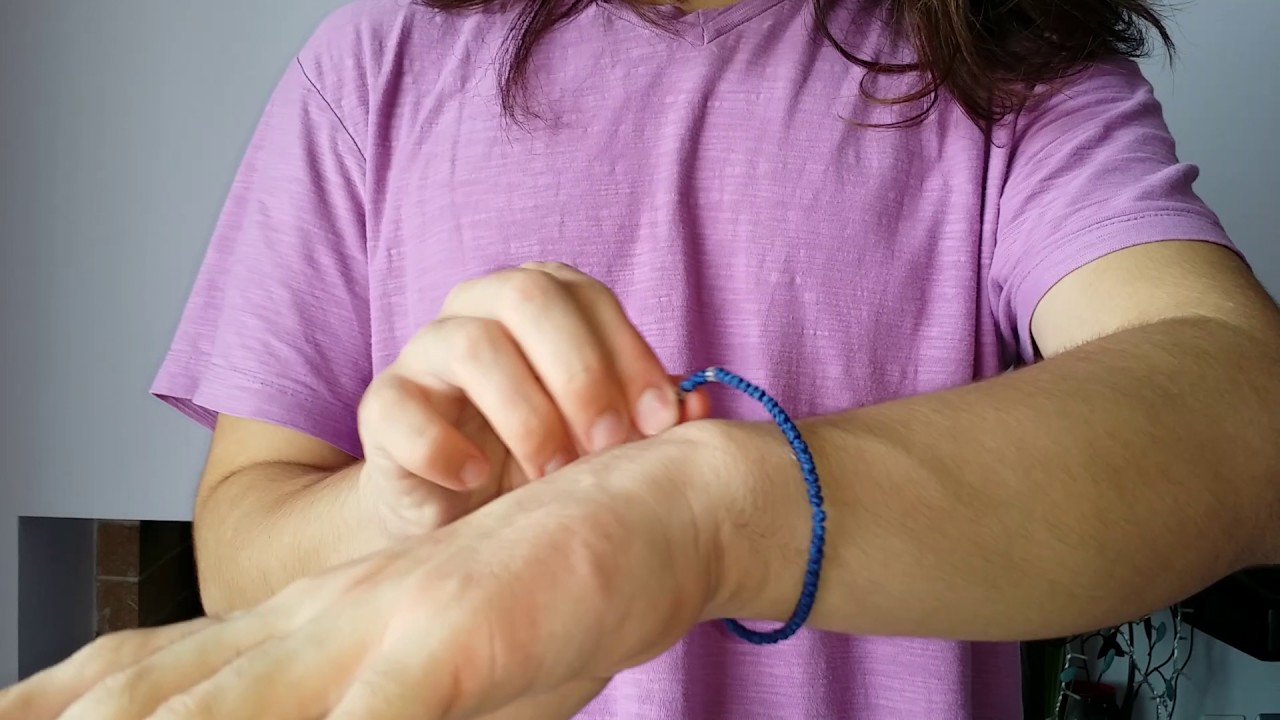 Stretching a Tiny Waxed Prayer Rope Bracelet