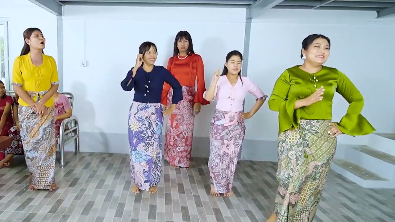ရိုက်ကွင်းမှာ အူတက်ကြသူများ