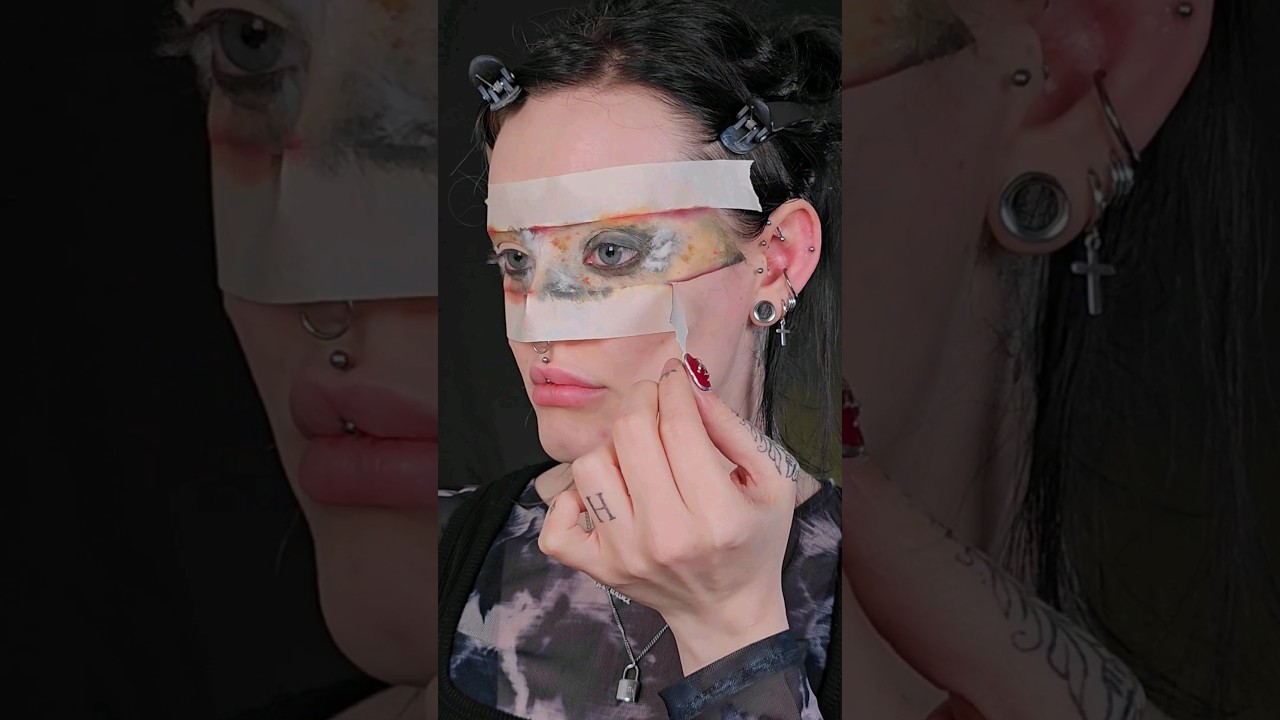Mould Makeup 🧫 // #makeup #editorial #creativemakeup #makeuptrends