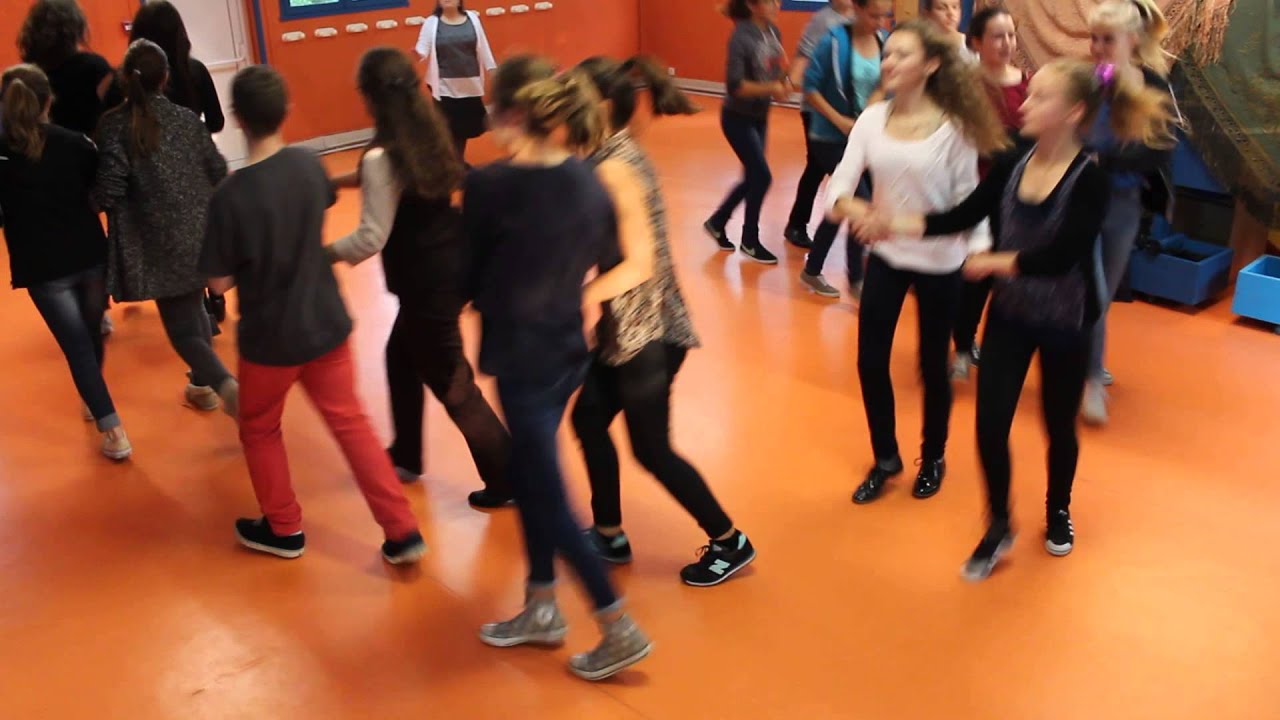 Stage de Danse Bretonne : Dérobée de Guingamp au stage Yaouank 2015