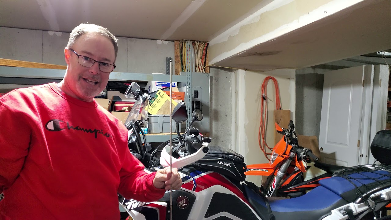 Camel-adv.com windscreen brace install tips #2017 #Honda #Africa #Twin #Camel #ADV