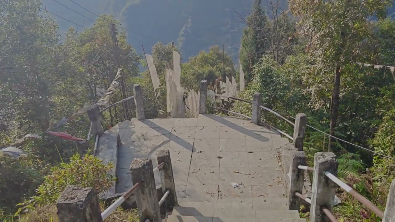 Welcome to North Sikkim.... pakshak viewpoint 