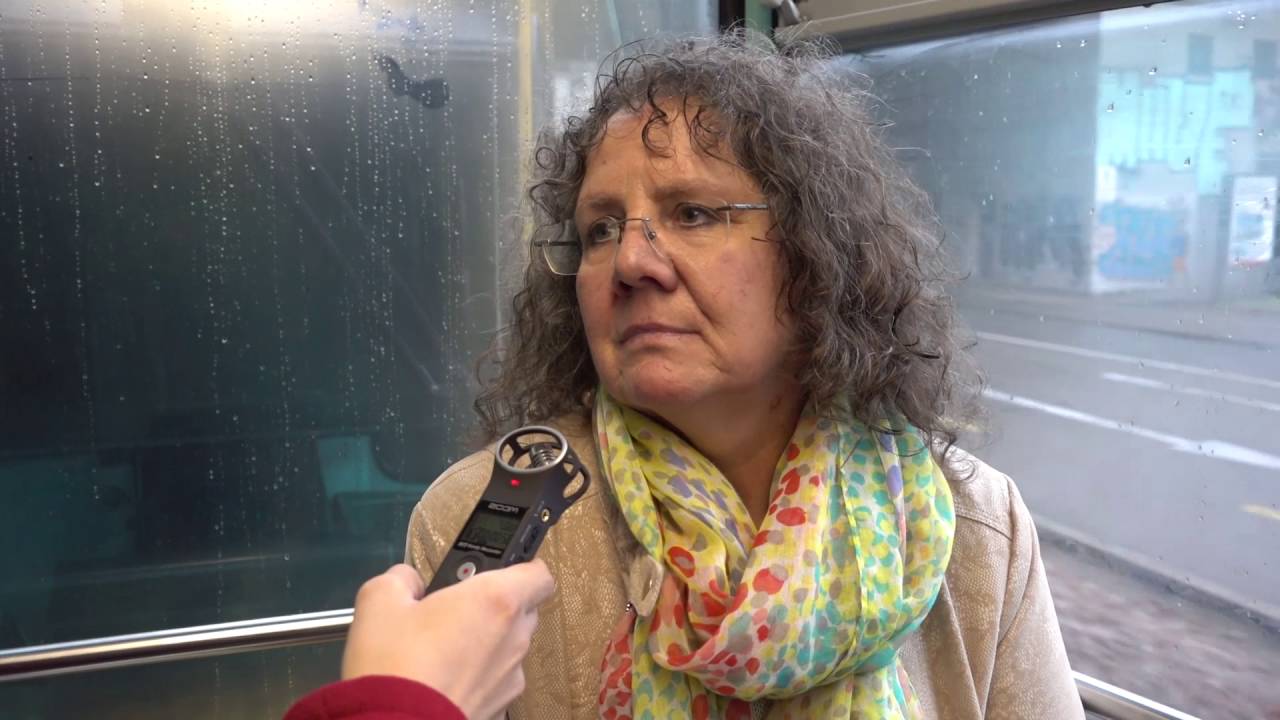 Die Frau hinter den ÖV-Ansagen