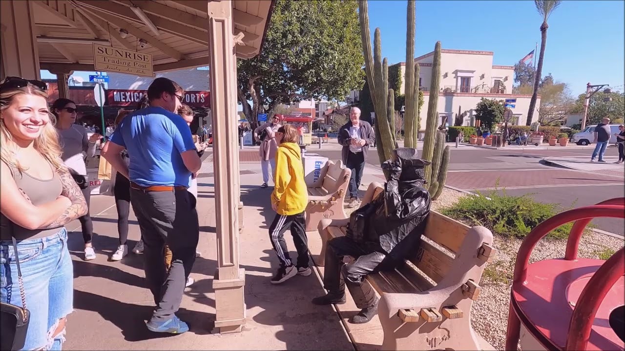 The original Cowboy living statue prank!  Hilarious reactions