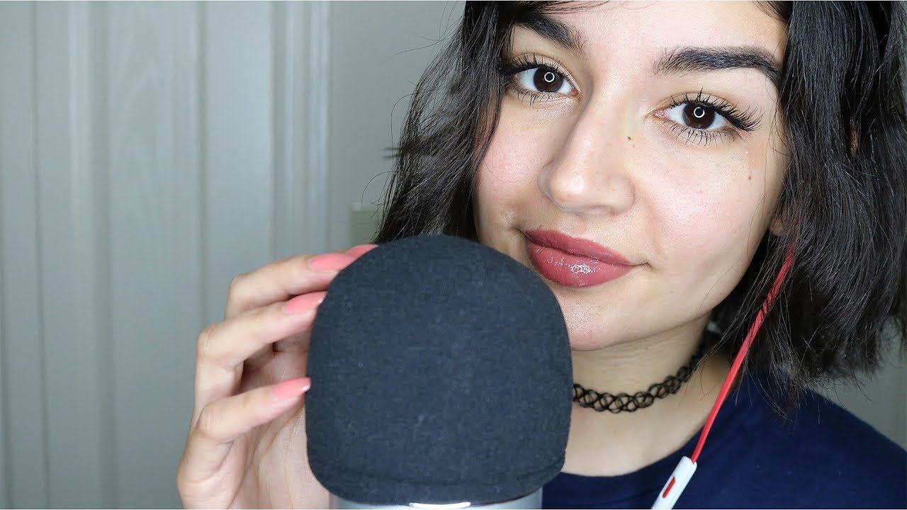 ASMR Trigger Words | Mic Scratching, Hand Movements, Close Whispers ♡