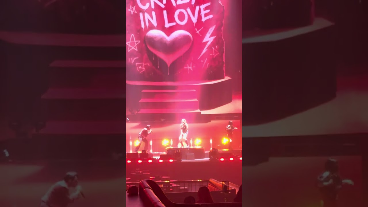 Crazy In Love by Beyonce ft. Jay Z - Cover by Live Show 