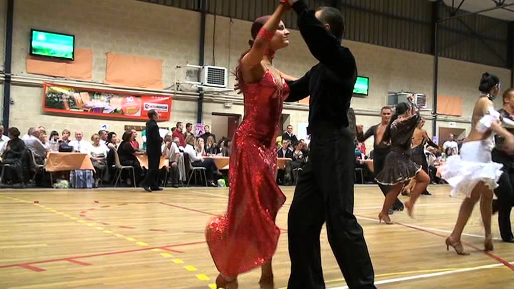 Bruno Petit et Séverine Asnar - Chachacha, Troarn 2010.MPG