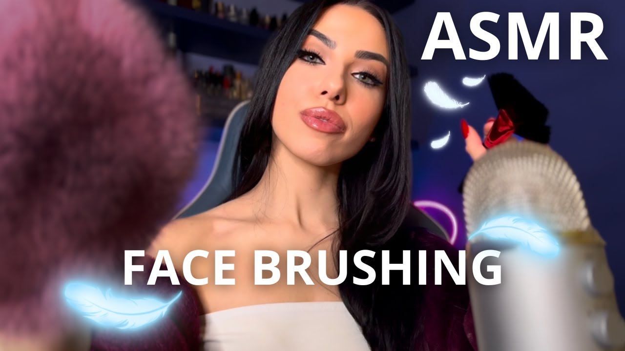 ASMR - Ti accarezzo il viso con pennelli morbidissimi