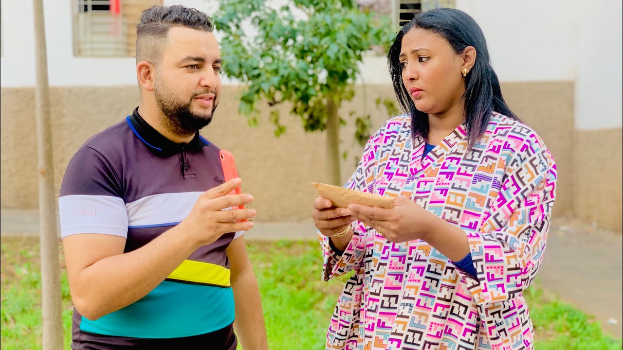 فيلم قصير : كيطمع دريات بزواج 😨 و كياخد ليهم ….😱وكيهددهم  باش إجيبو ليه فلوس ولا…😭(نهاية صادمة)