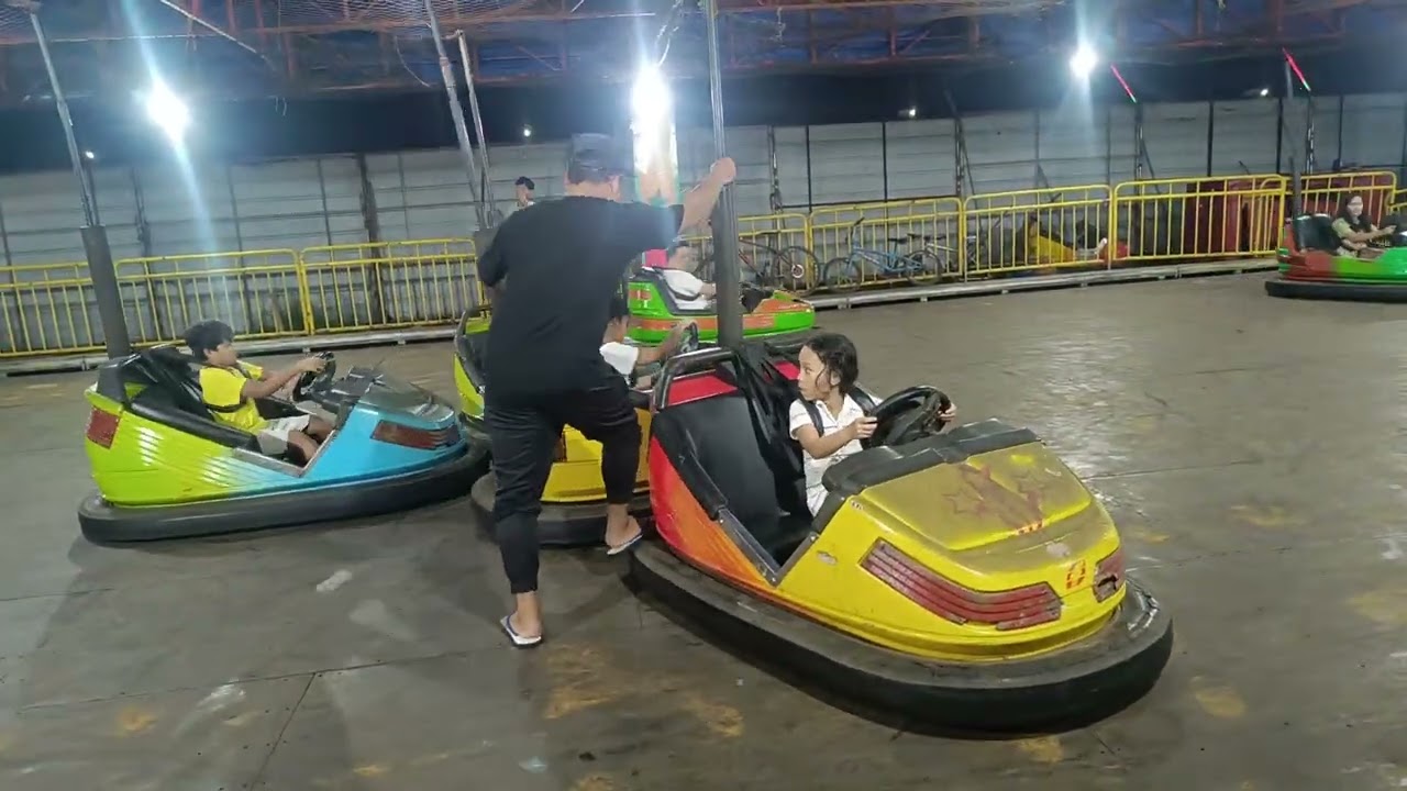 BUMPER CARS