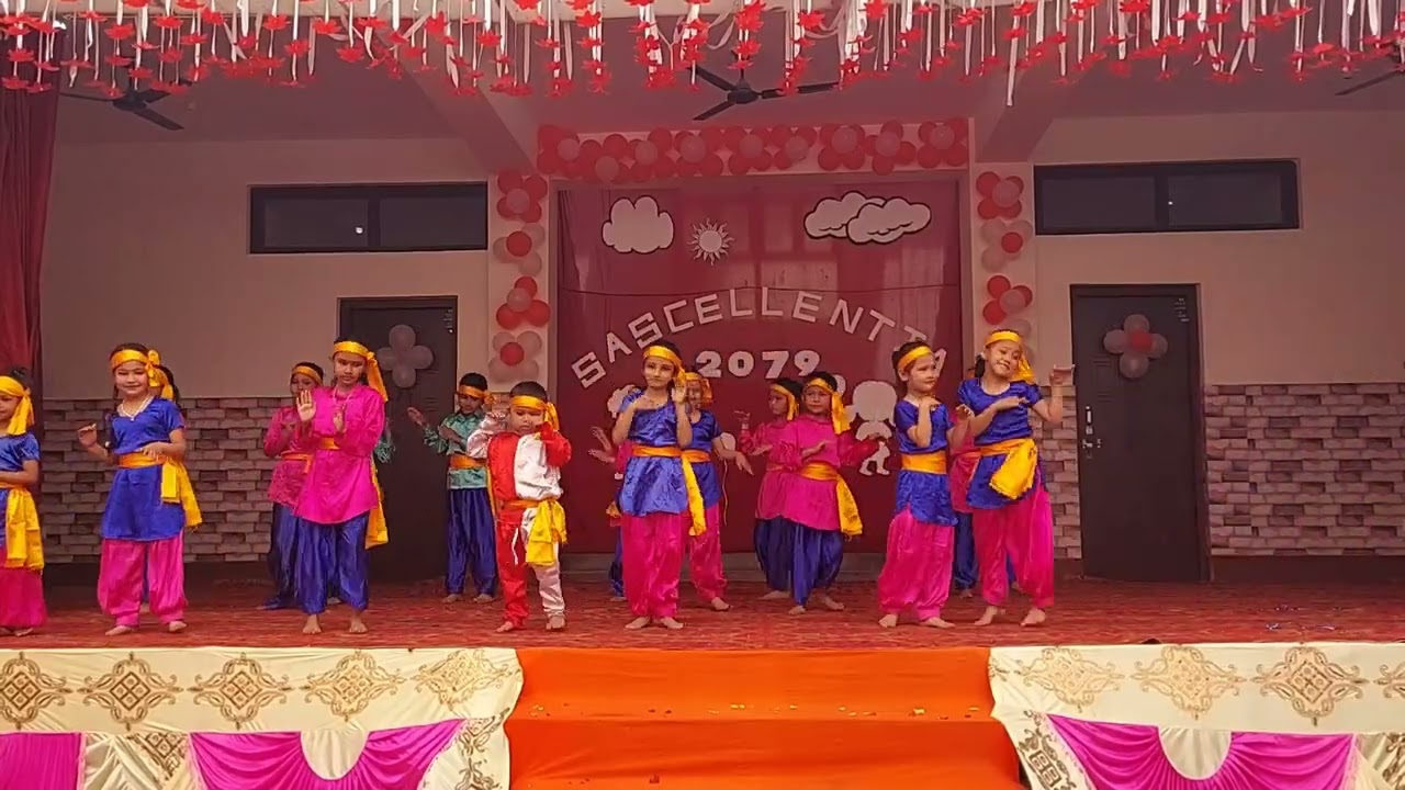 Cute little Kids dancing on Apdi Pode