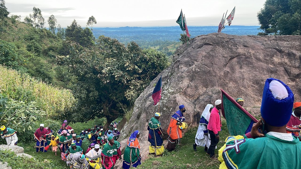 Kenya SABCRYNNSK Kukwea Milima Kuelekea Canaan Kwa Minajil Ya Dhabihu Takatifu