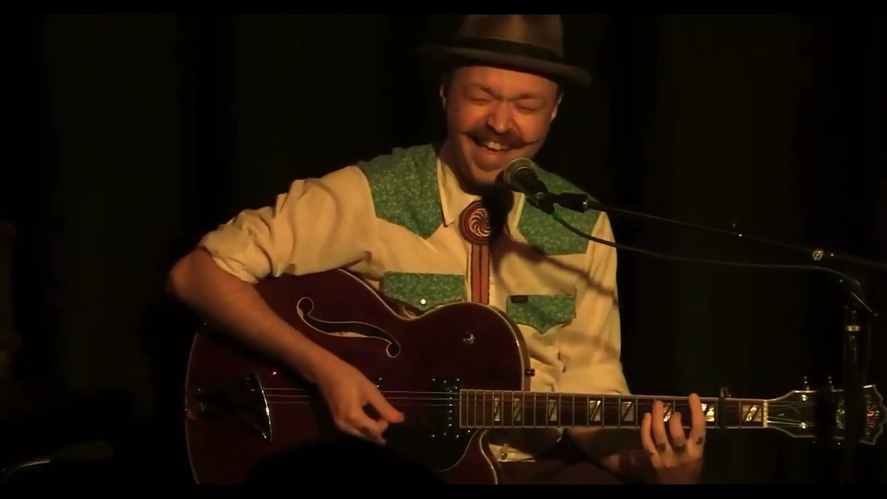 Lon Eldridge - “Down Hearted Blues” (Bessie Smith)