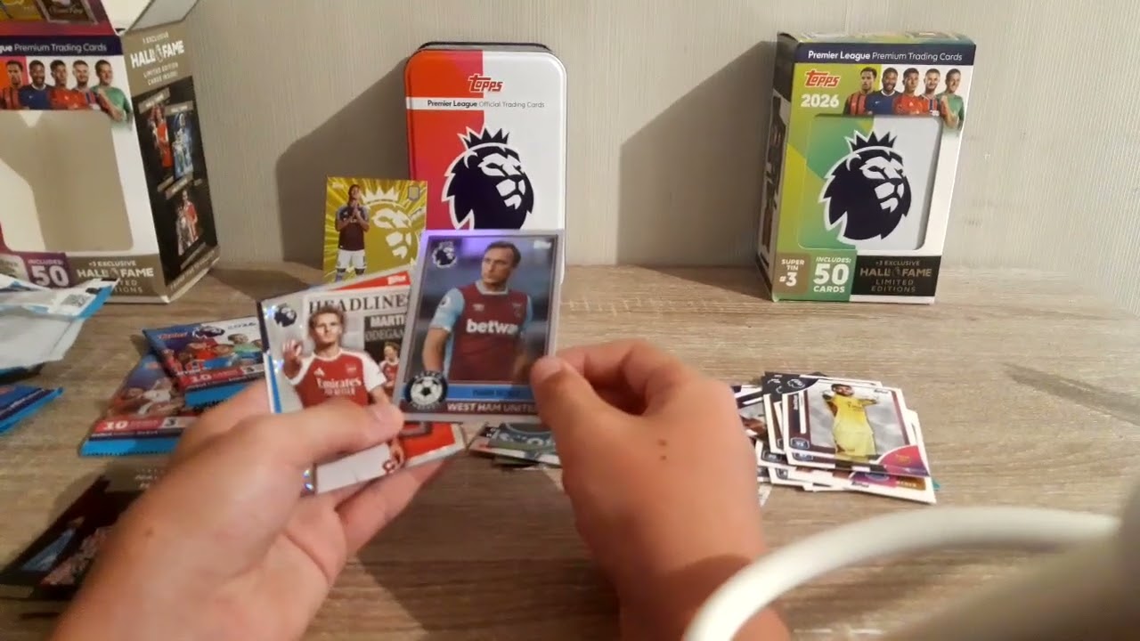 Super Tin 2 and 3-Hunting For Emerald Chrome King Cards