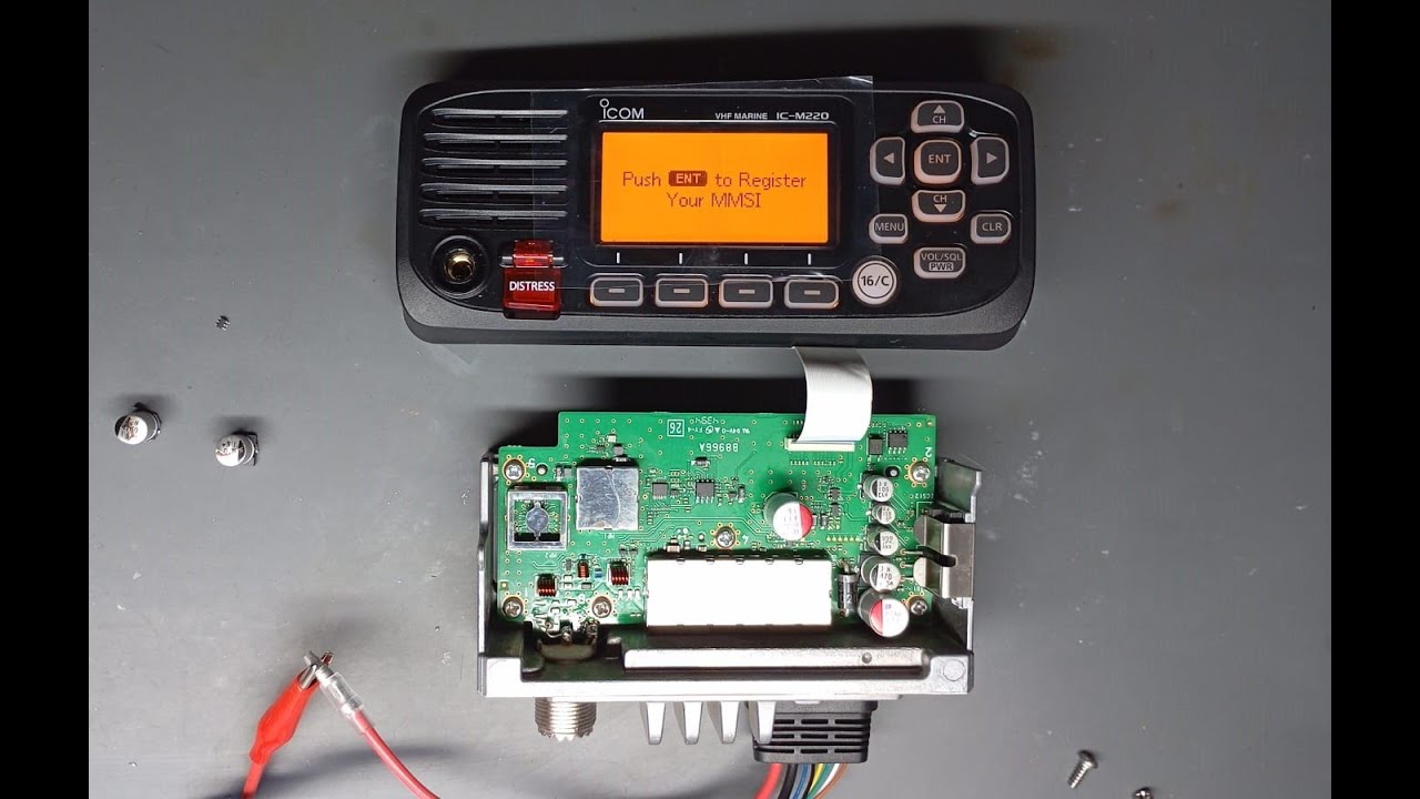 Icom IC-M220