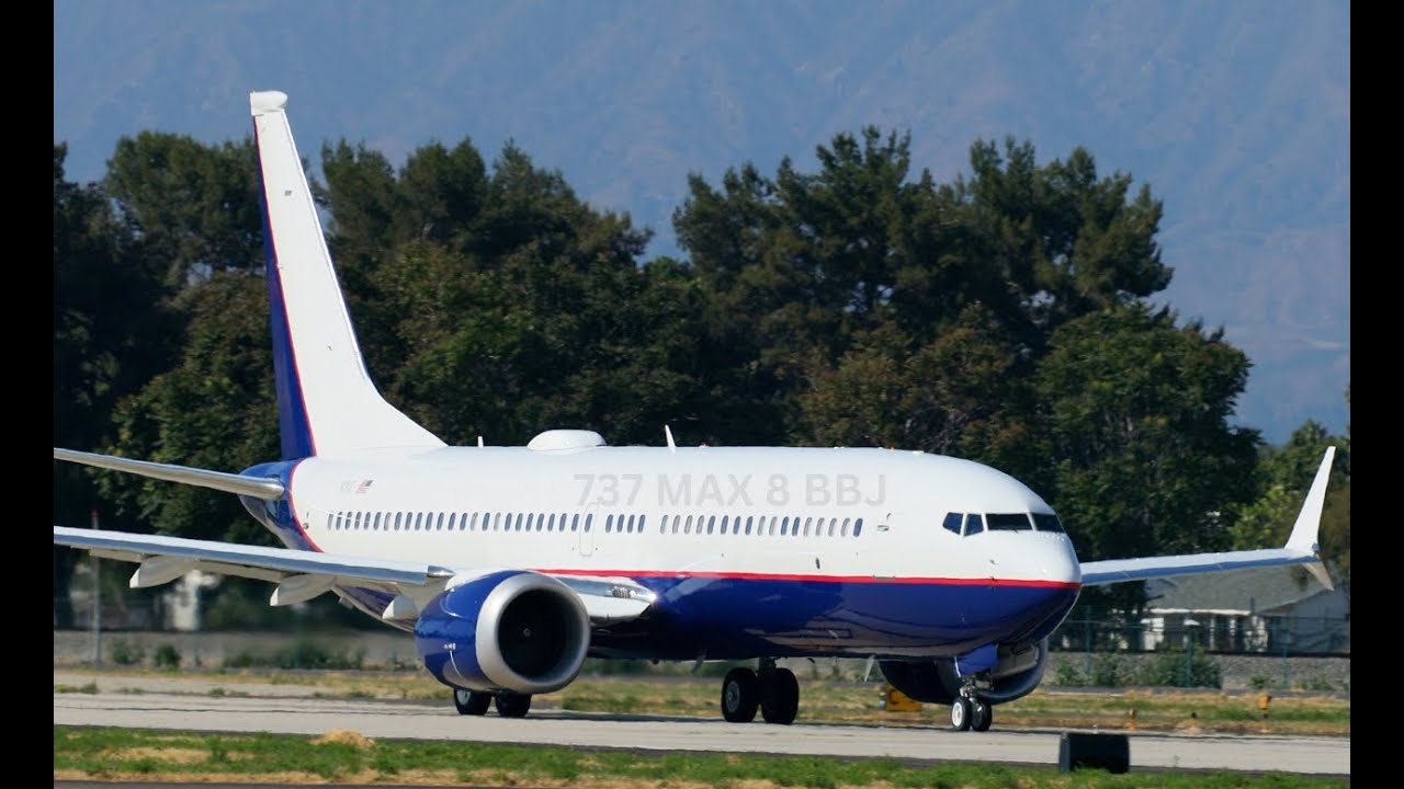 VAN NUYS AIRPORT PRIVATE JETS | Plane landing and takeoff video