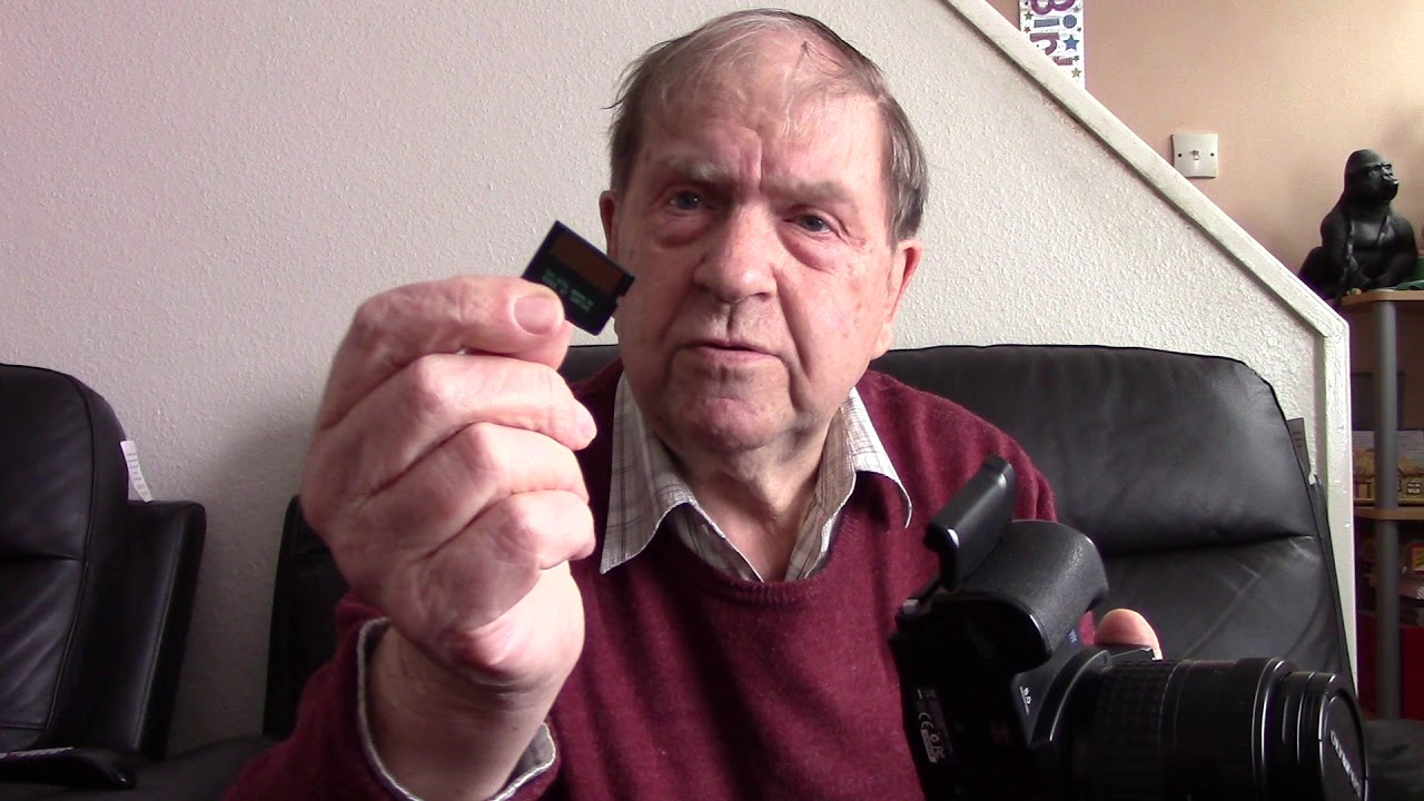 Olympus E-1 and E-500 compared