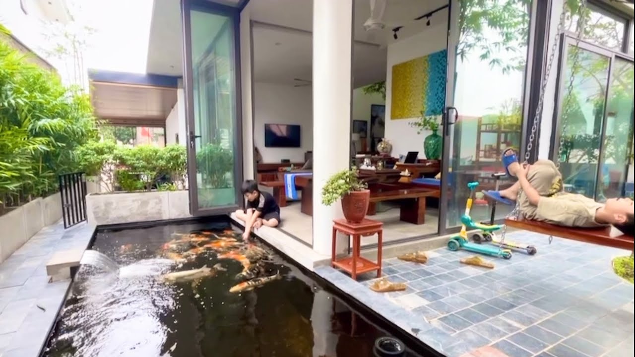 Không gian xanh Nhà Bắp Ngô chiều cuối thu Hà Nội 2024