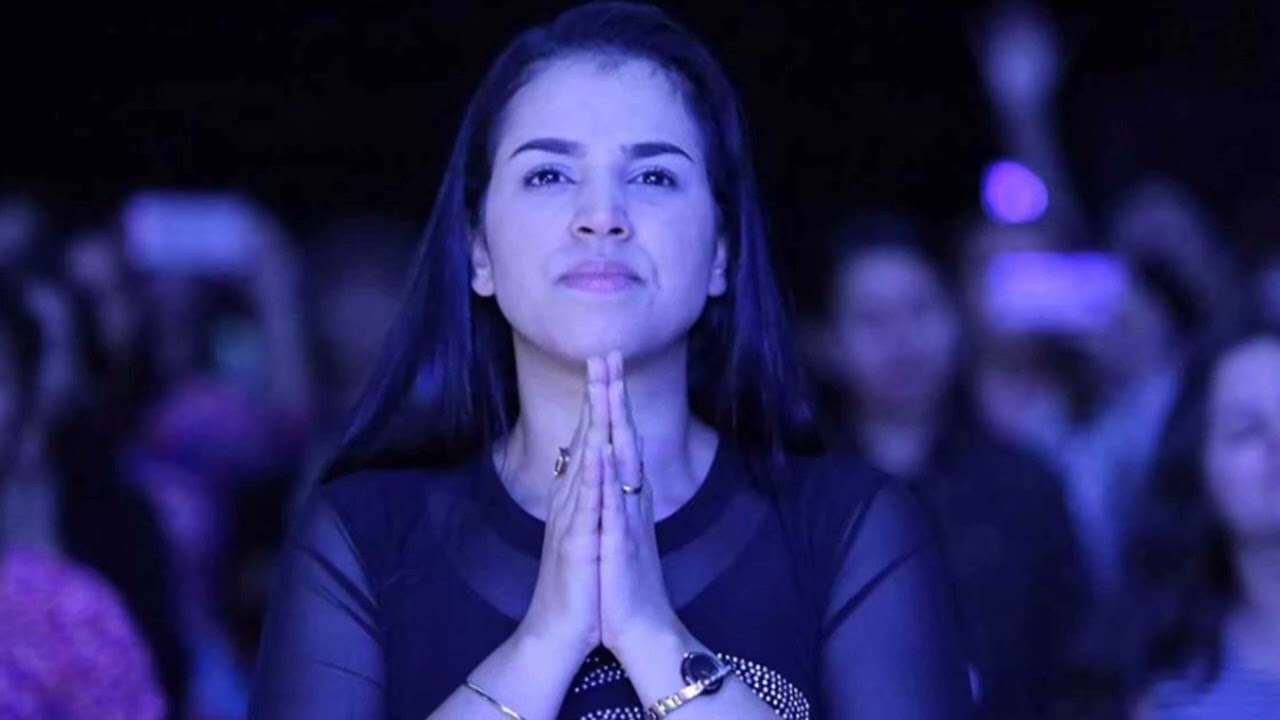 Oracao Poderosa  Da Miss Camila Barros Para Desfazer Obras Do Maligno.