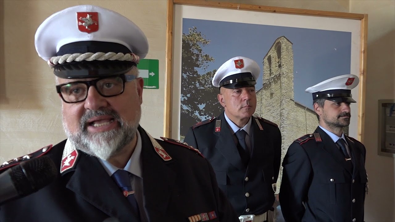 I nuovi distintivi in dotazione alla Polizia Municipale