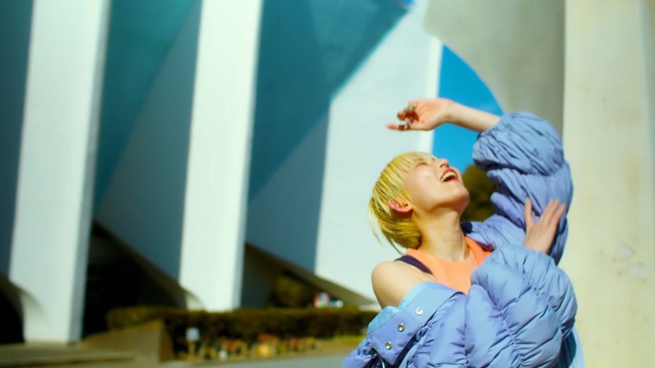 On Your Mark / Awesome City Club (MUSIC VIDEO)