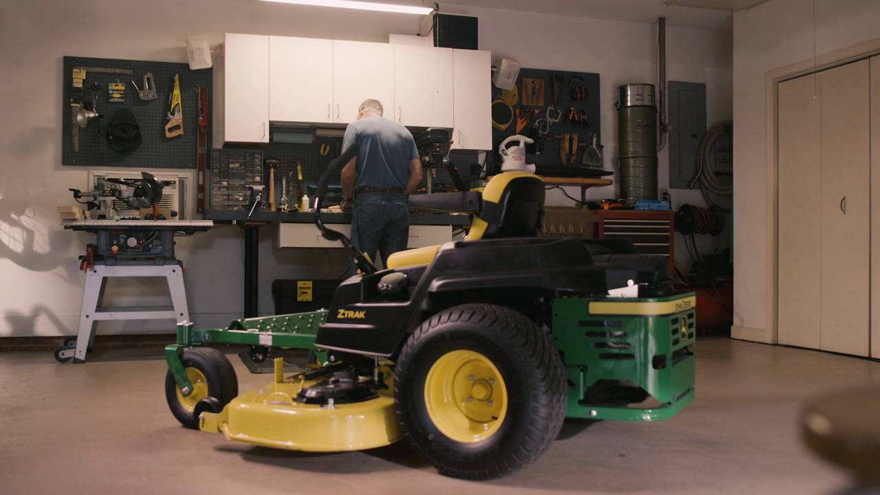 How To Change Air Filter | John Deere ZTrak Zero Turn Mower Maintenance
