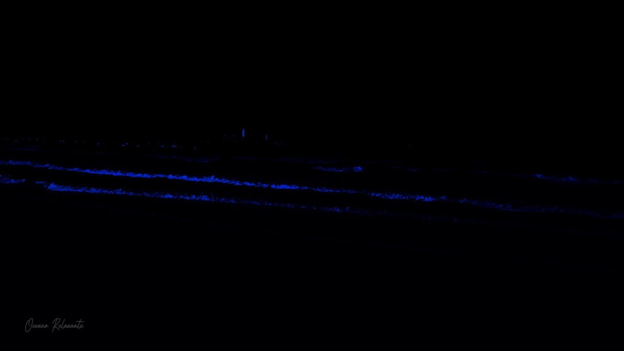 Alivia el estrés para dormir inmediatamente con los sonidos de las olas del mar en la oscuridad de