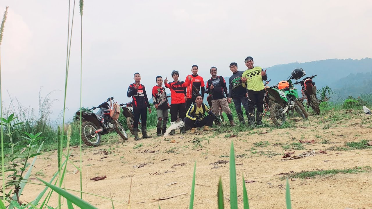 Crosser takut hujan
