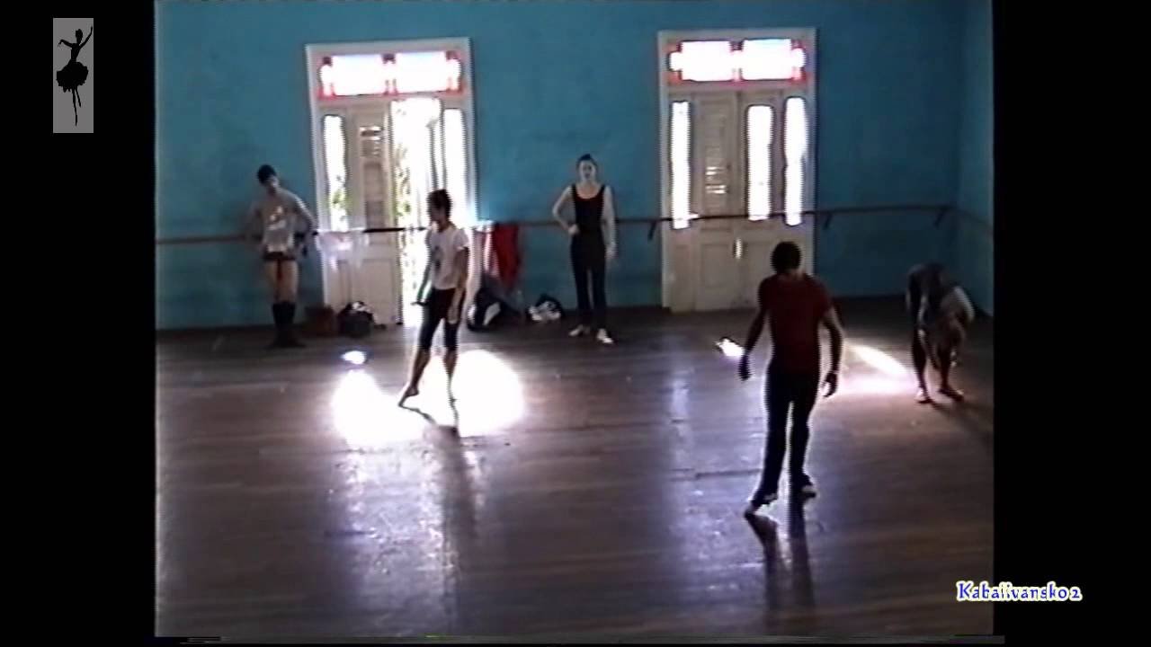 Clase: José Martinez-José M  Carreño-Carlos Acosta-Yoel Carreño-Oscar Torrado-Loipa Araujo