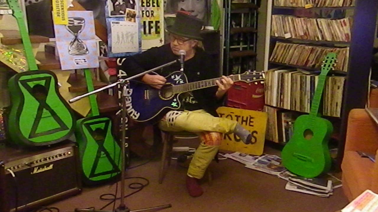 Eric Clapton - Lay Down Sally - Acoustic Cover - Danny McEvoy