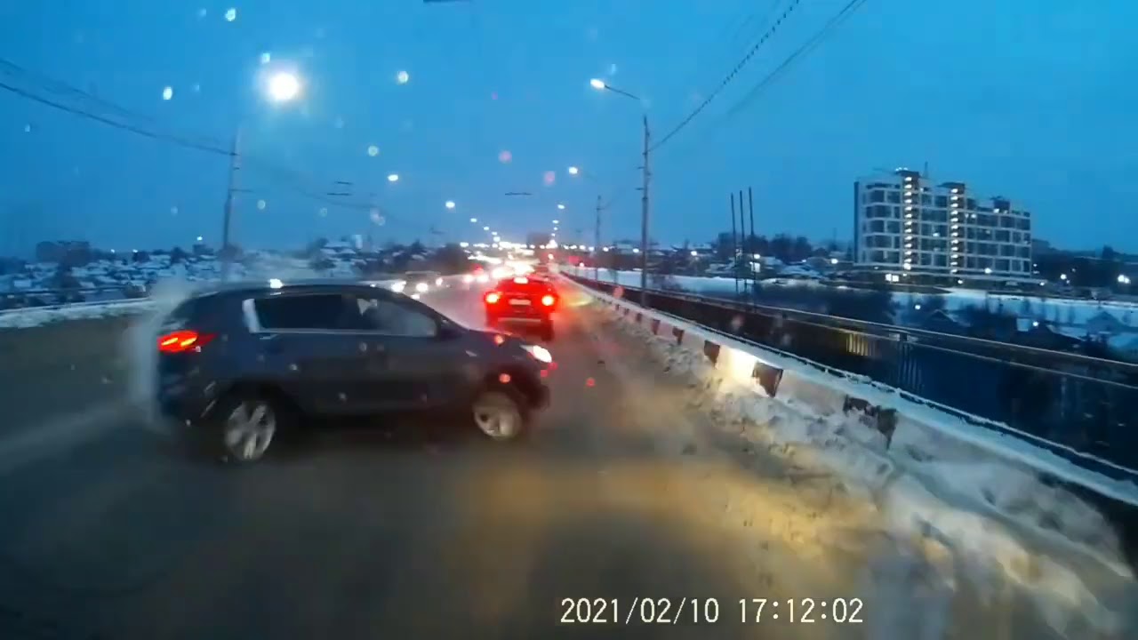 Car Crash Compilation - Bad Drivers & Driving Fails #132 February 2021