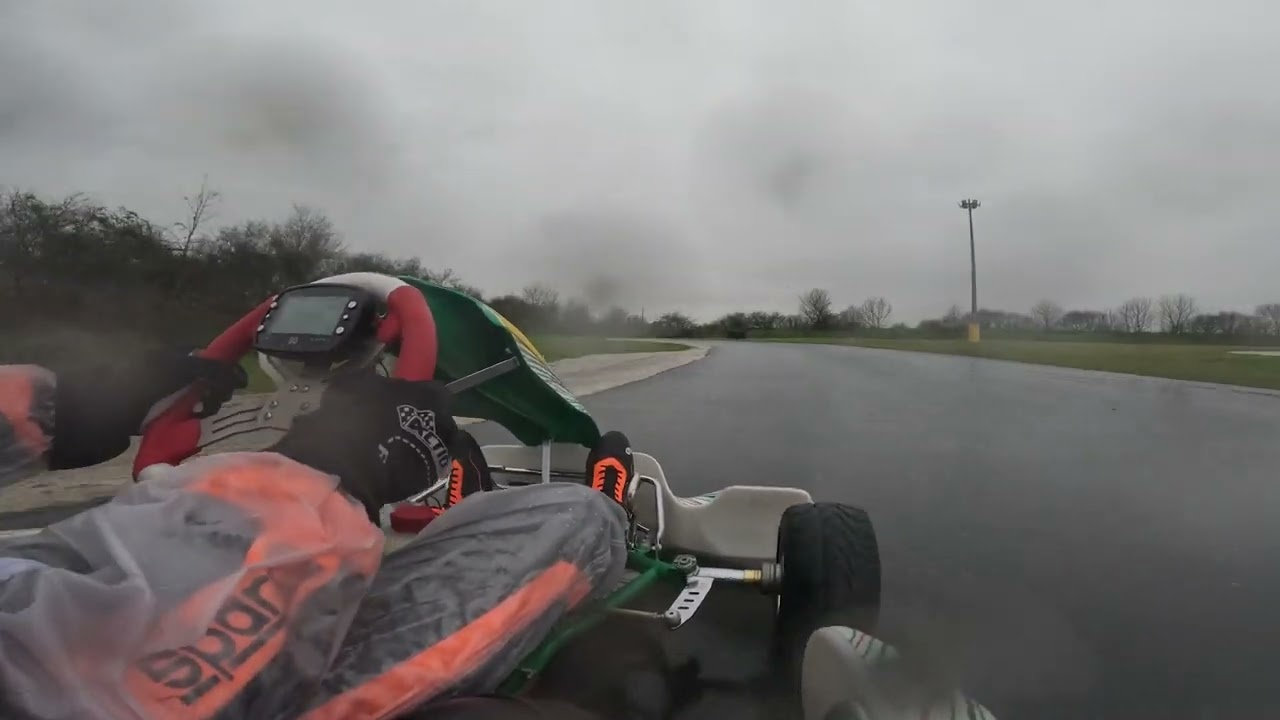 Kart Extrem (roulage pluie janvier 2025) rotax max evo