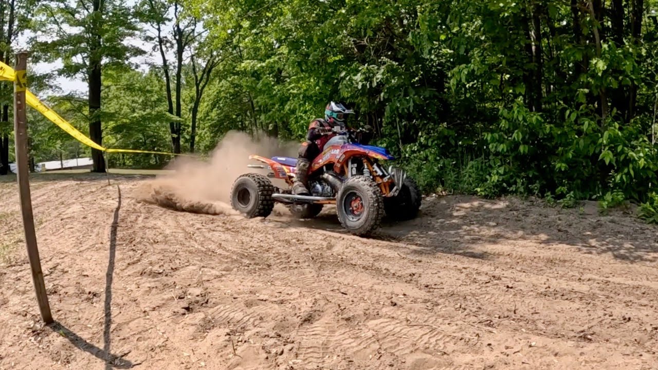 MOXC Racing Vintage class Matt Durham #878 trx250r