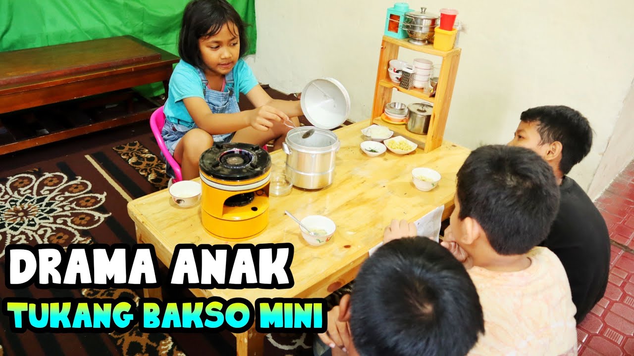 NAFEEZA JADI TUKANG BAKSO MINI 