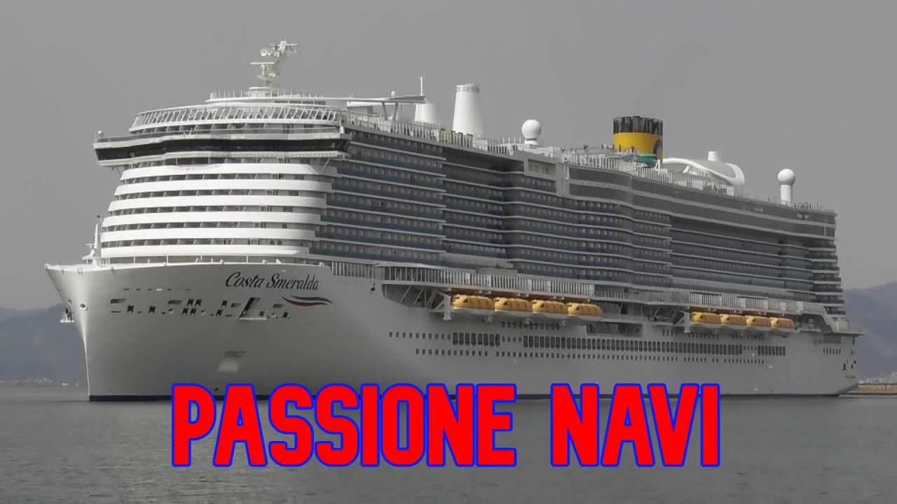 Arrivo della Costa Smeralda a Cagliari