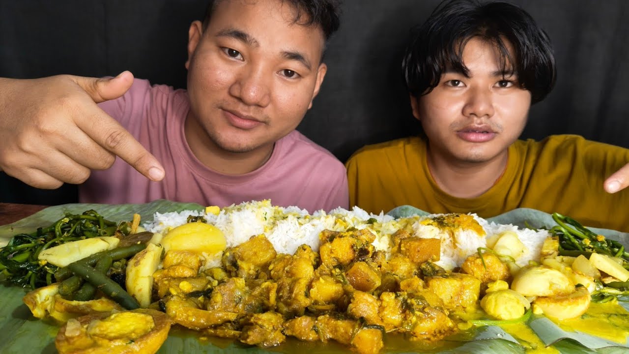 MUKBANG: Eating Delicious Pork Curry With My Friend || Pintu Mukbang