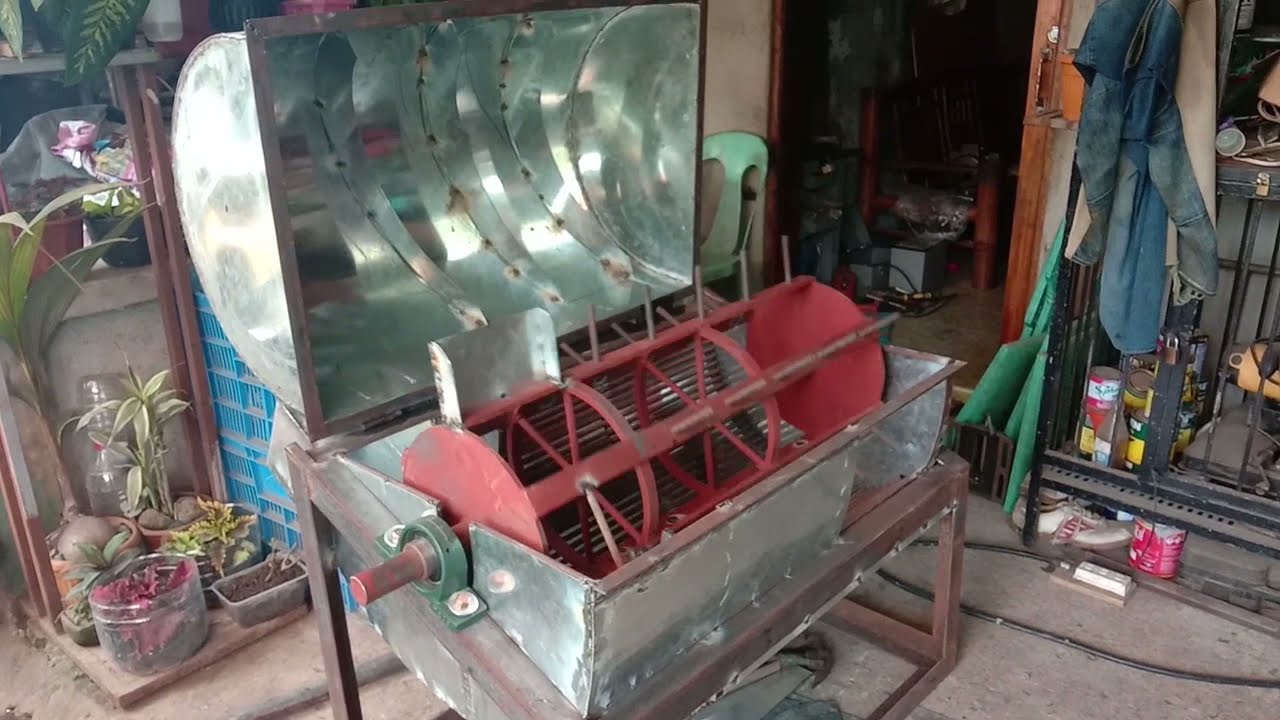 Thresher Machine