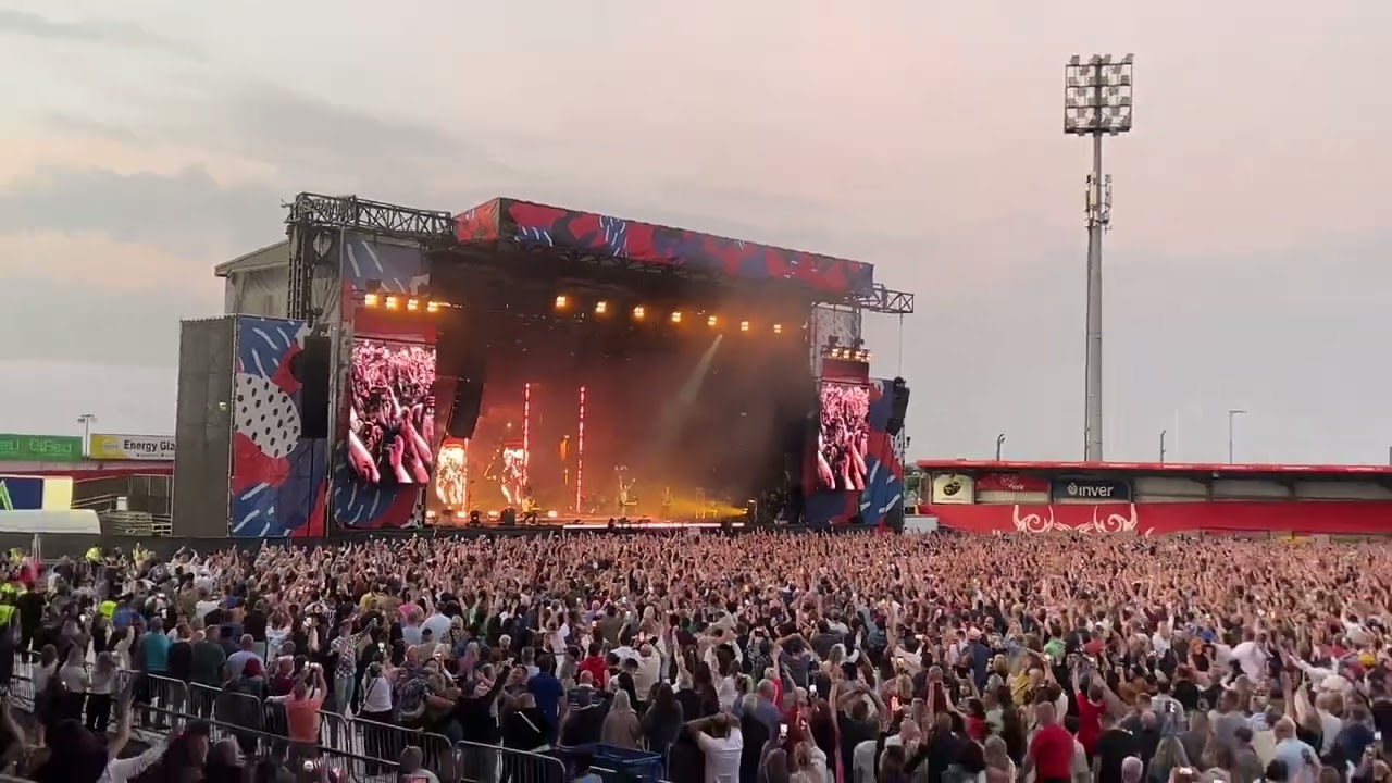 Snow Patrol - Chasing Cars - Live - Musgrave Park - Cork City - June 19th 2025