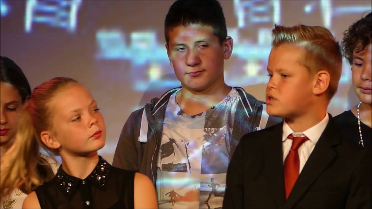 SuperStars Groep (8c) OBS de Bron