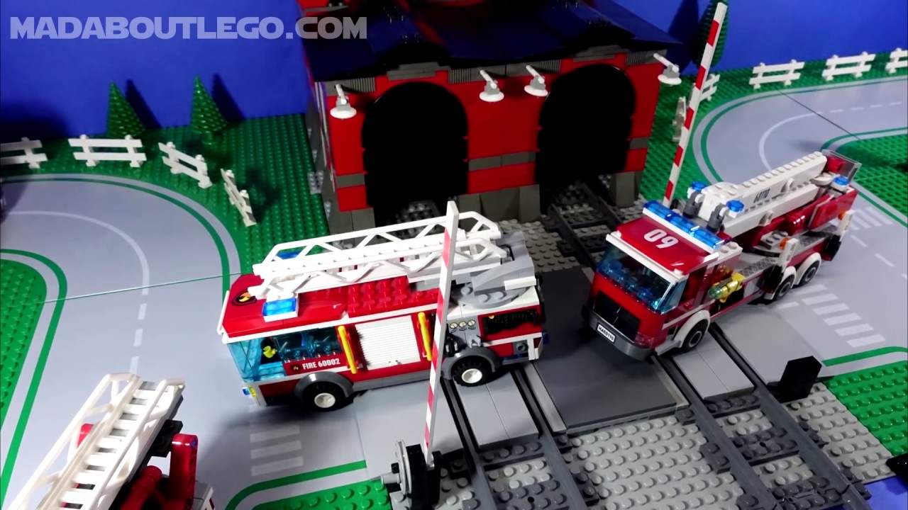 LEGO Steam Engine 40370 / 7810 40 Years.