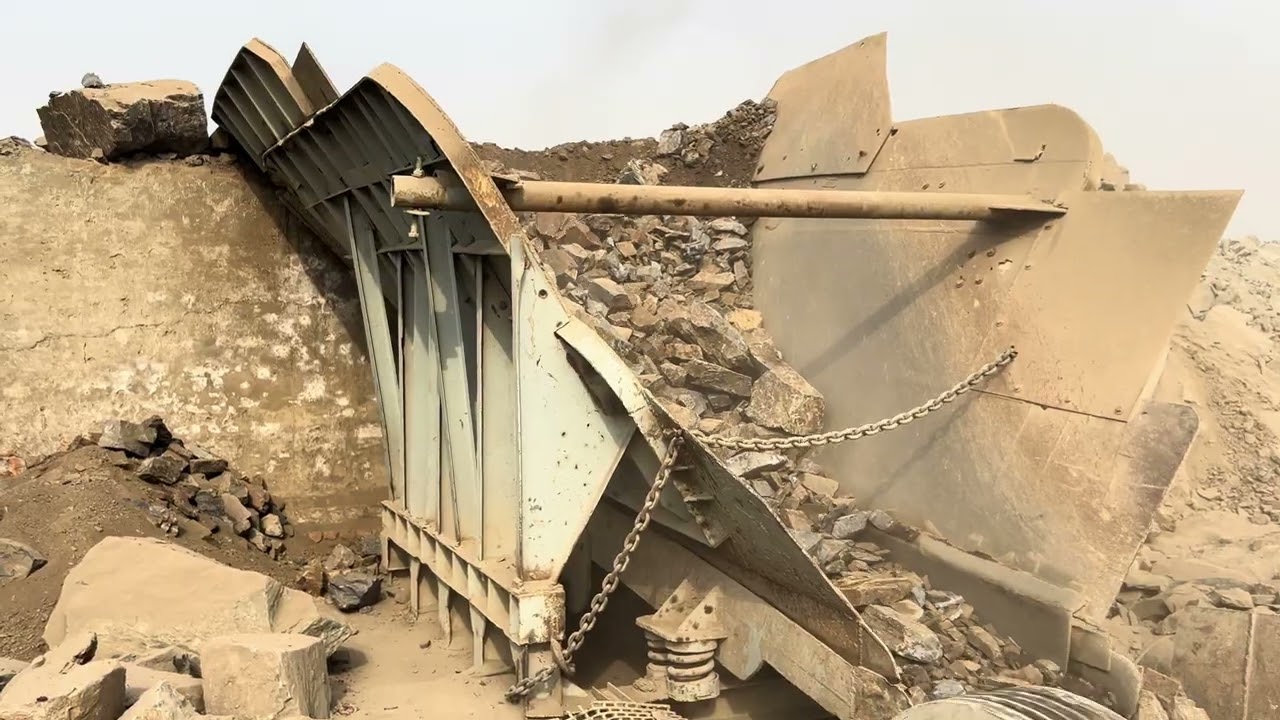 👉 Amazing Stone Crushing Process | Satisfying Heavy Machines