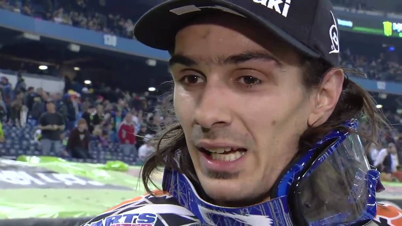 Supercross - Toronto 2011 - Fabien Izoird Finish