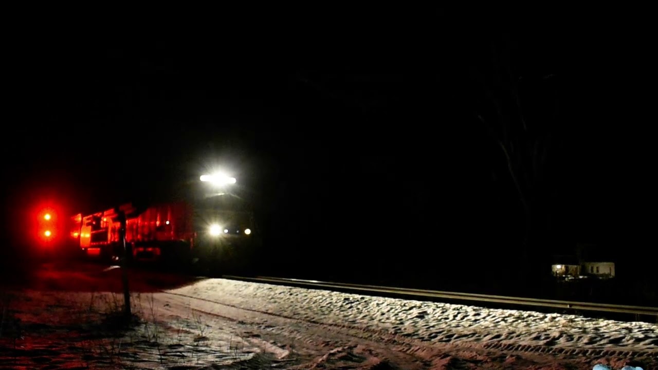 View two of 4072 leading the C6M duo on EDMO 