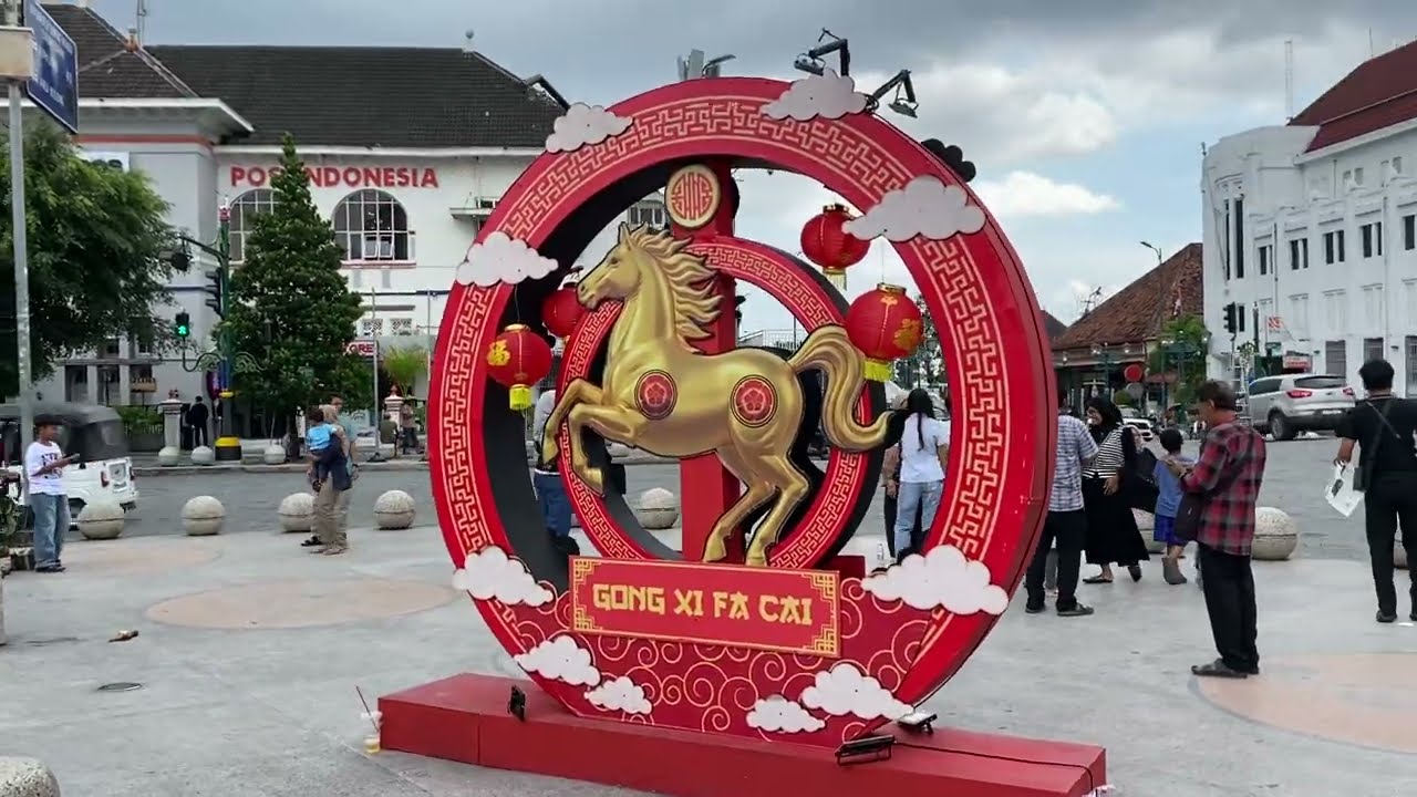 Hiruk pikuk malioboro