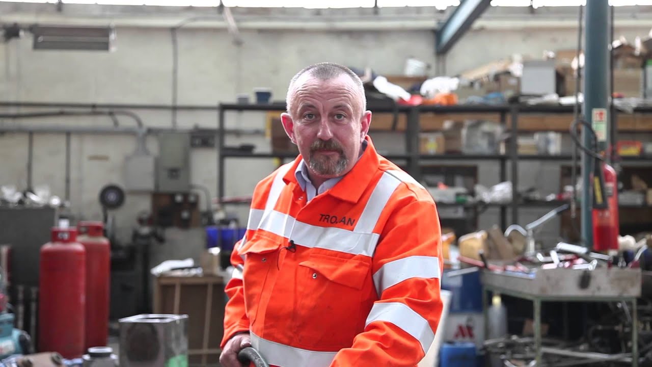 Hydraulic Hammer Needs Gas ?- Hydraulic Breaker & Hammer Advice From Hammer Man